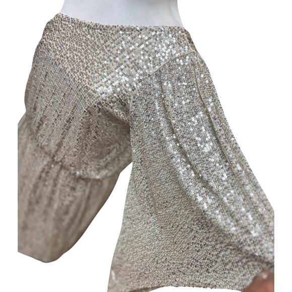 Hailey & Co Silver Sequin One-Shoulder Cocktail Dress | Small - Picture 2 of 7